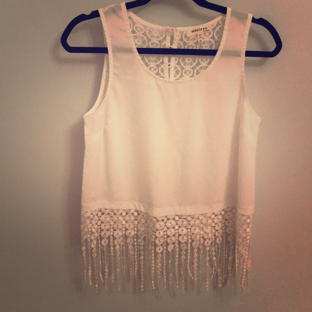 Sleeveless White top with beautiful lace detail